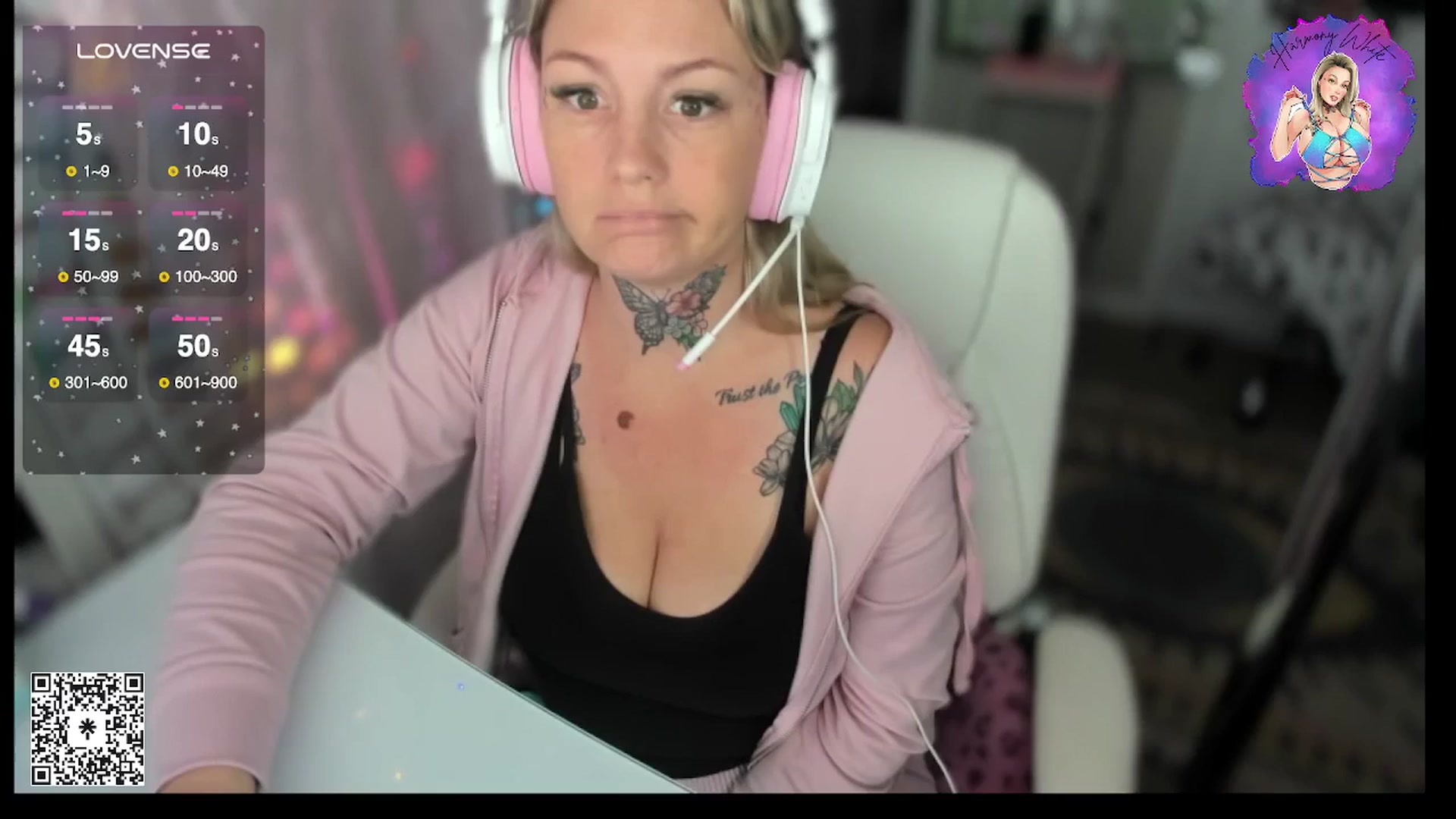 Gallery image thumbnail from Harmony_White's myfreecams stream on, 03/17/2025, 14:41 image 10 of 20