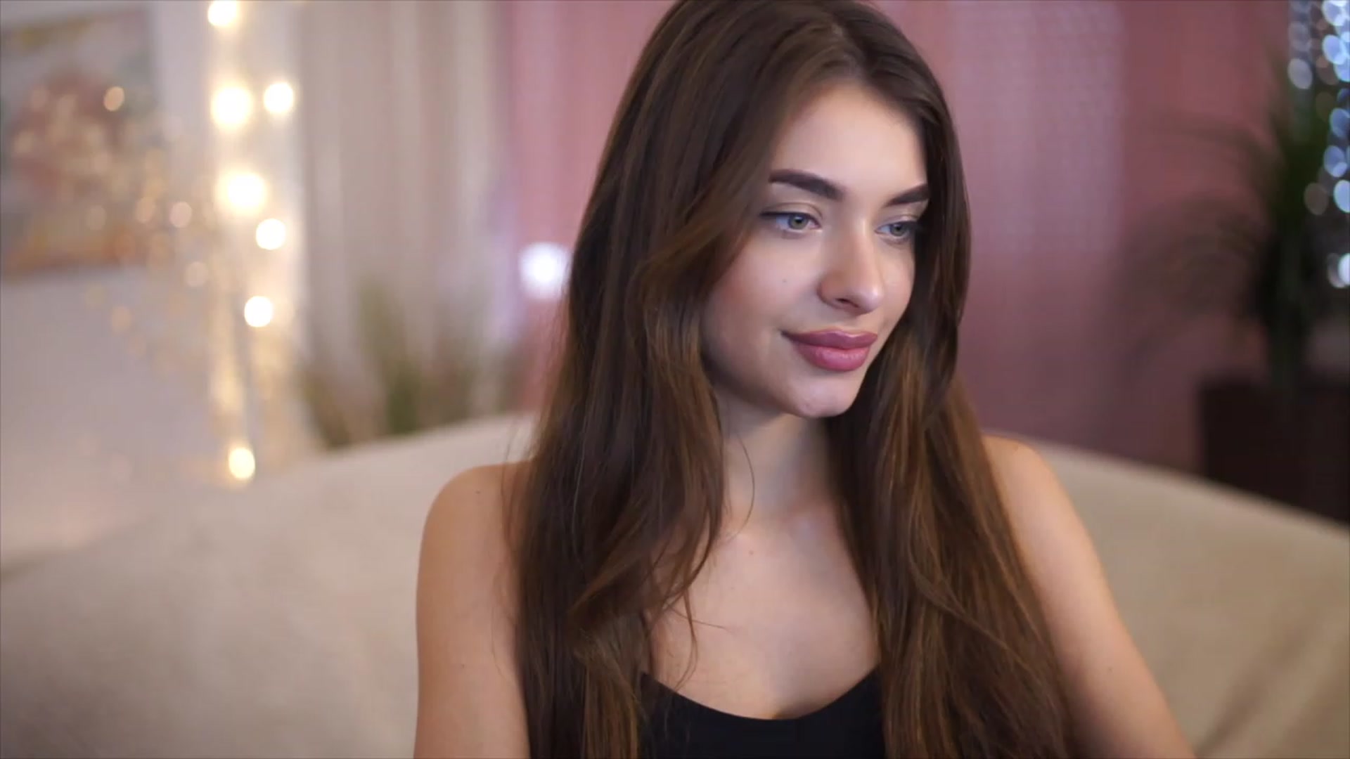 Gallery image thumbnail from Harmonywonder's myfreecams stream on, 01/18/2023, 13:34 image 2 of 20