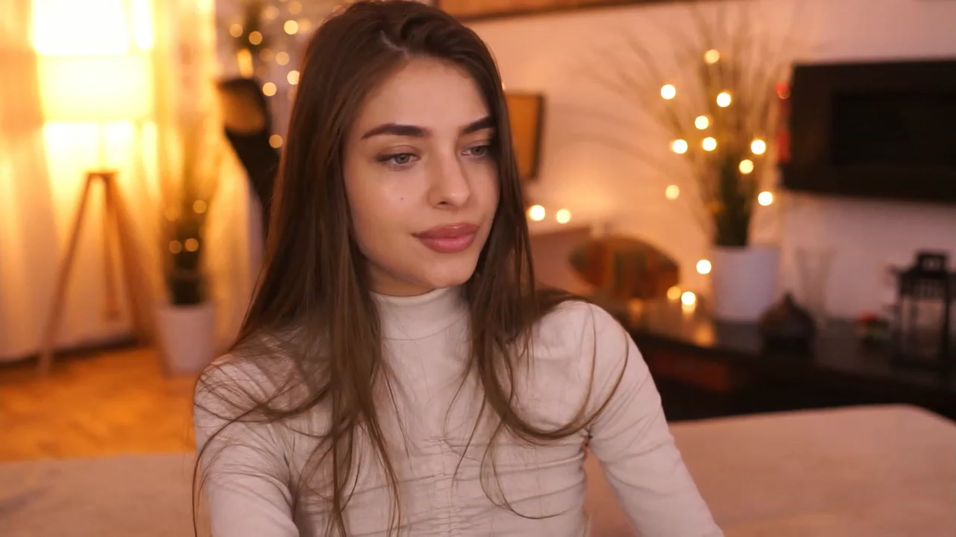 Gallery image thumbnail from Harmonywonder's myfreecams stream on, 01/26/2023, 17:57 image 13 of 20