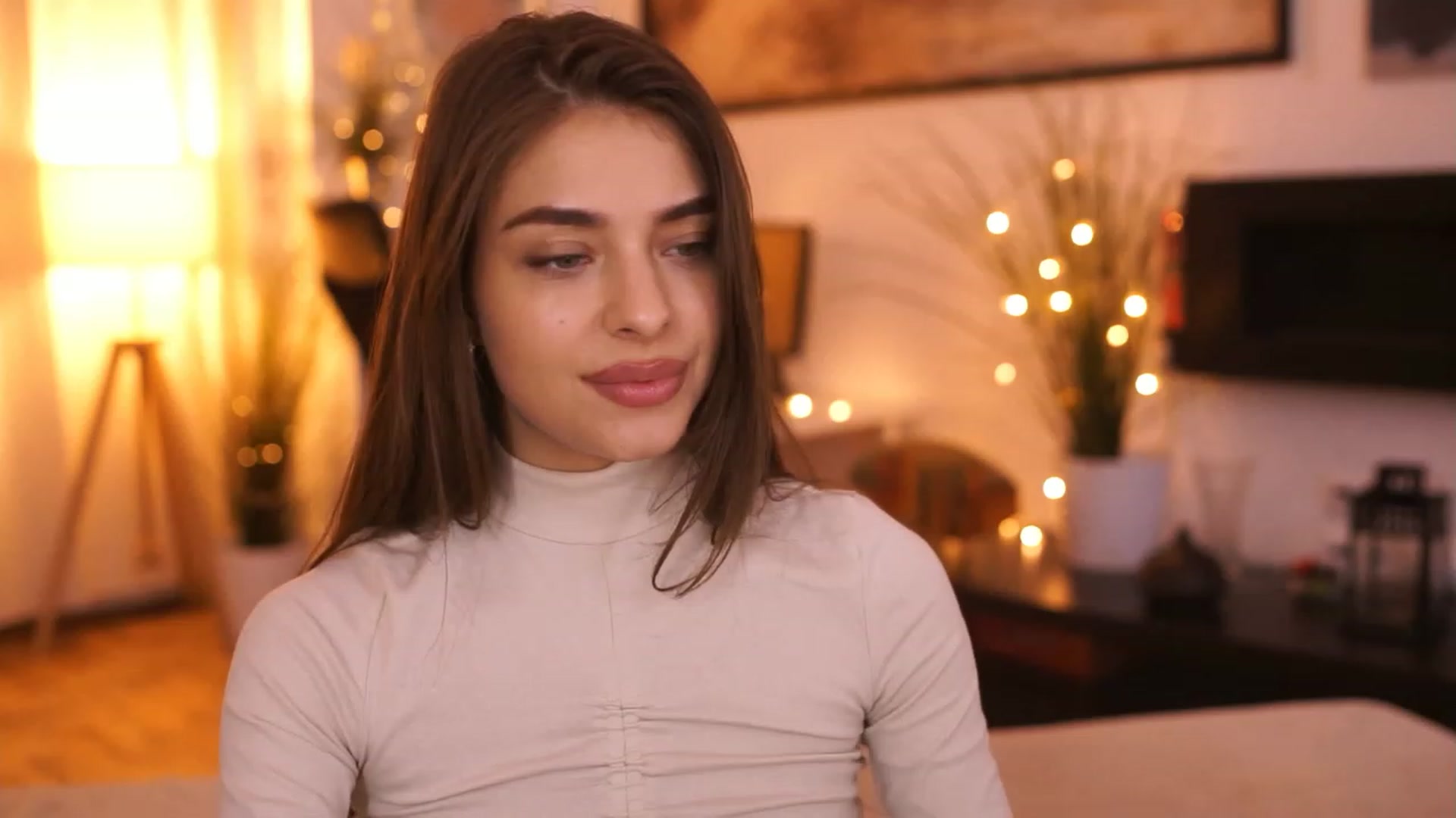Gallery image thumbnail from Harmonywonder's myfreecams stream on, 01/26/2023, 17:57 image 18 of 20