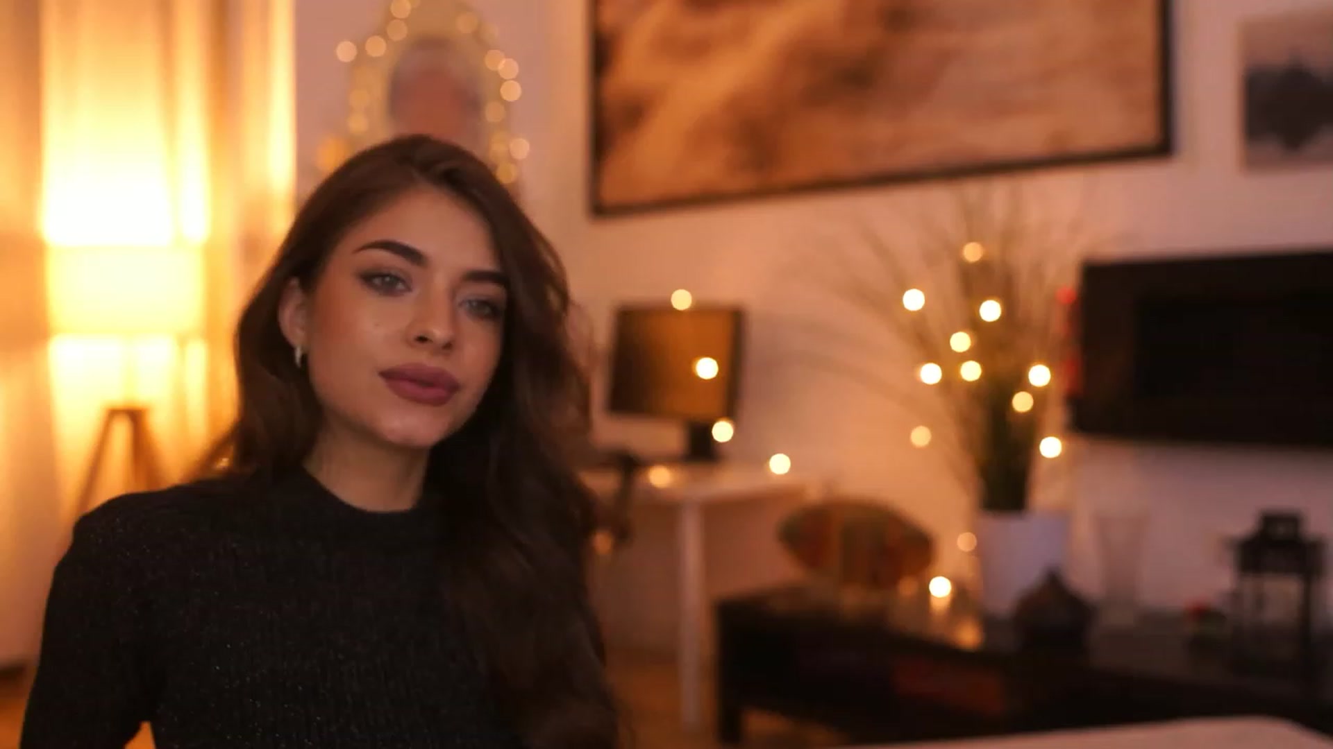 Gallery image thumbnail from Harmonywonder's myfreecams stream on, 01/27/2023, 17:12 image 1 of 20