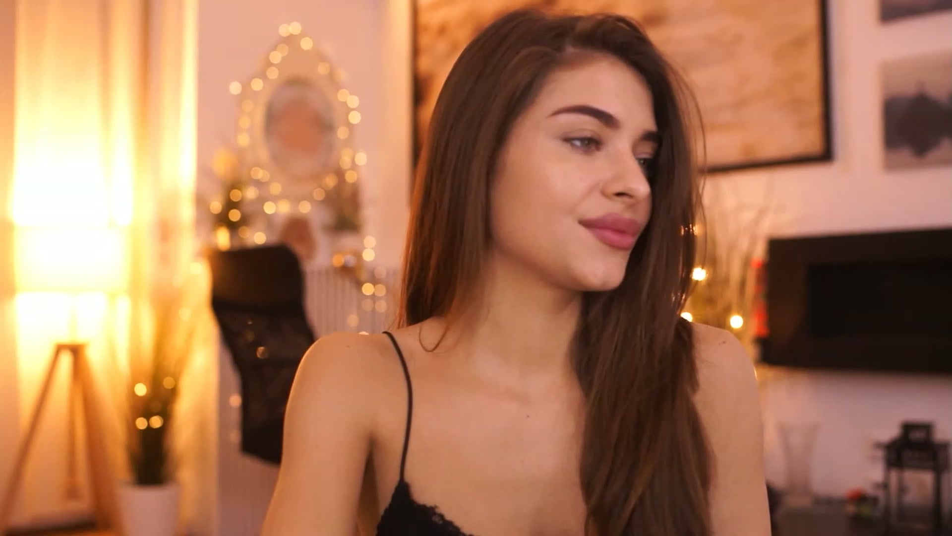 Gallery image thumbnail from Harmonywonder's myfreecams stream on, 01/30/2023, 15:12 image 16 of 20