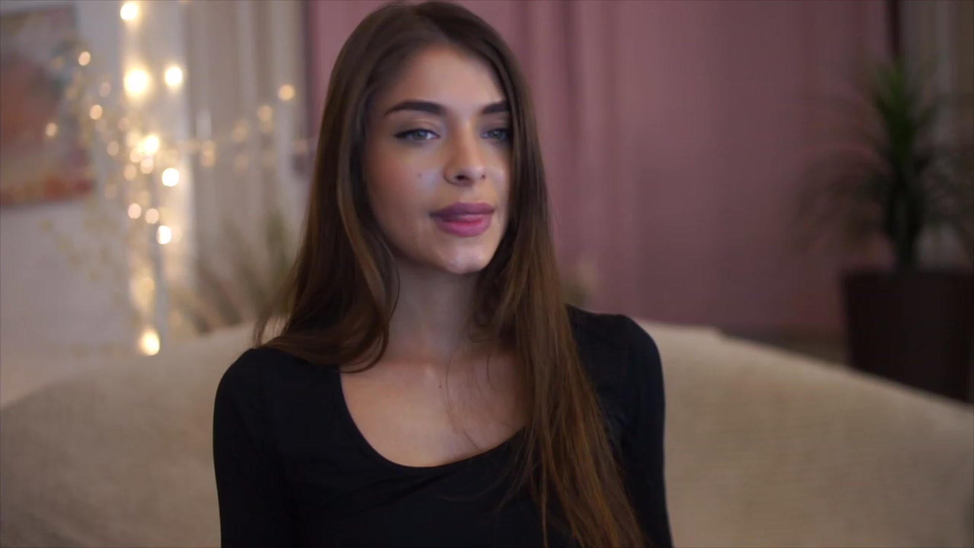 Gallery image thumbnail from Harmonywonder's myfreecams stream on, 02/06/2023, 17:08 image 14 of 20