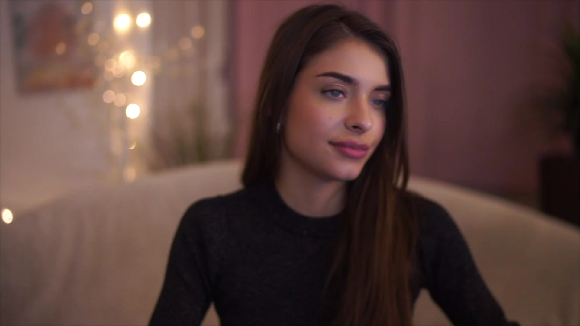 Gallery image thumbnail from Harmonywonder's myfreecams stream on, 02/07/2023, 19:14 image 1 of 20