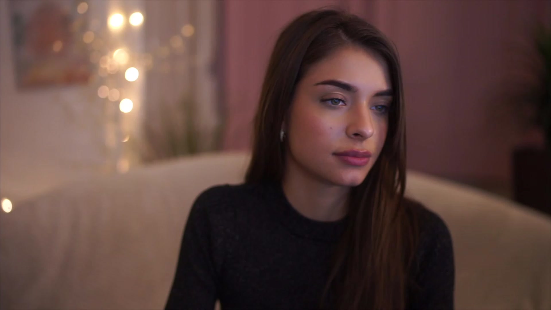 Gallery image thumbnail from Harmonywonder's myfreecams stream on, 02/07/2023, 19:14 image 2 of 20