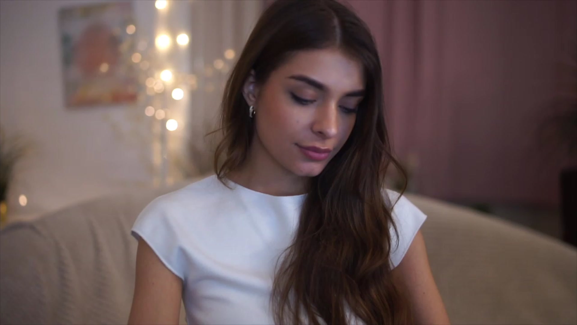 Gallery image thumbnail from Harmonywonder's myfreecams stream on, 02/09/2023, 17:25 image 18 of 20