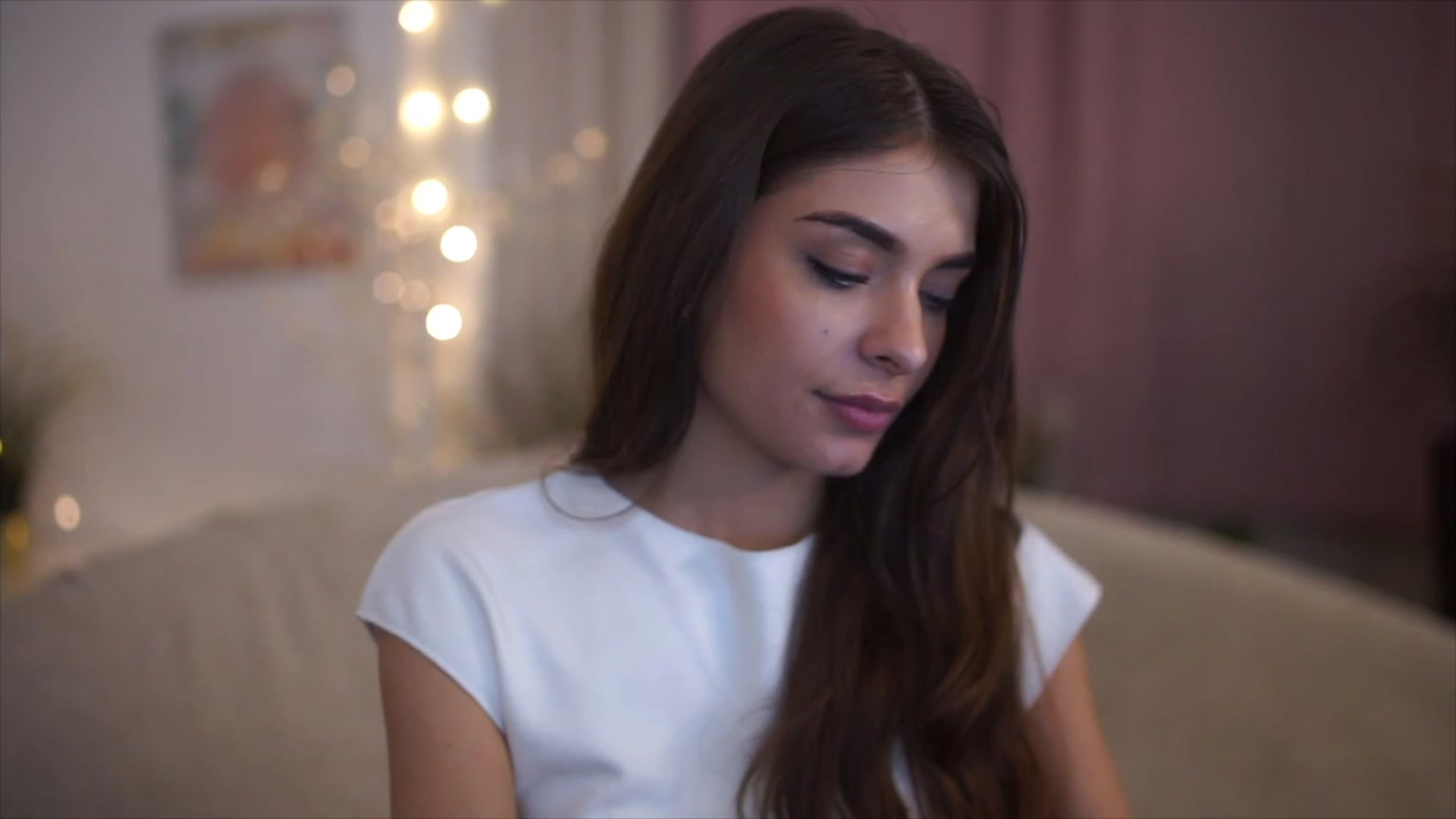 Gallery image thumbnail from Harmonywonder's myfreecams stream on, 02/09/2023, 17:25 image 3 of 20