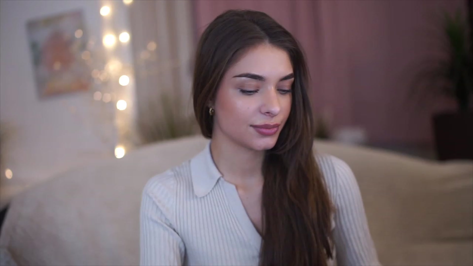 Gallery image thumbnail from Harmonywonder's myfreecams stream on, 02/17/2023, 16:23 image 19 of 20