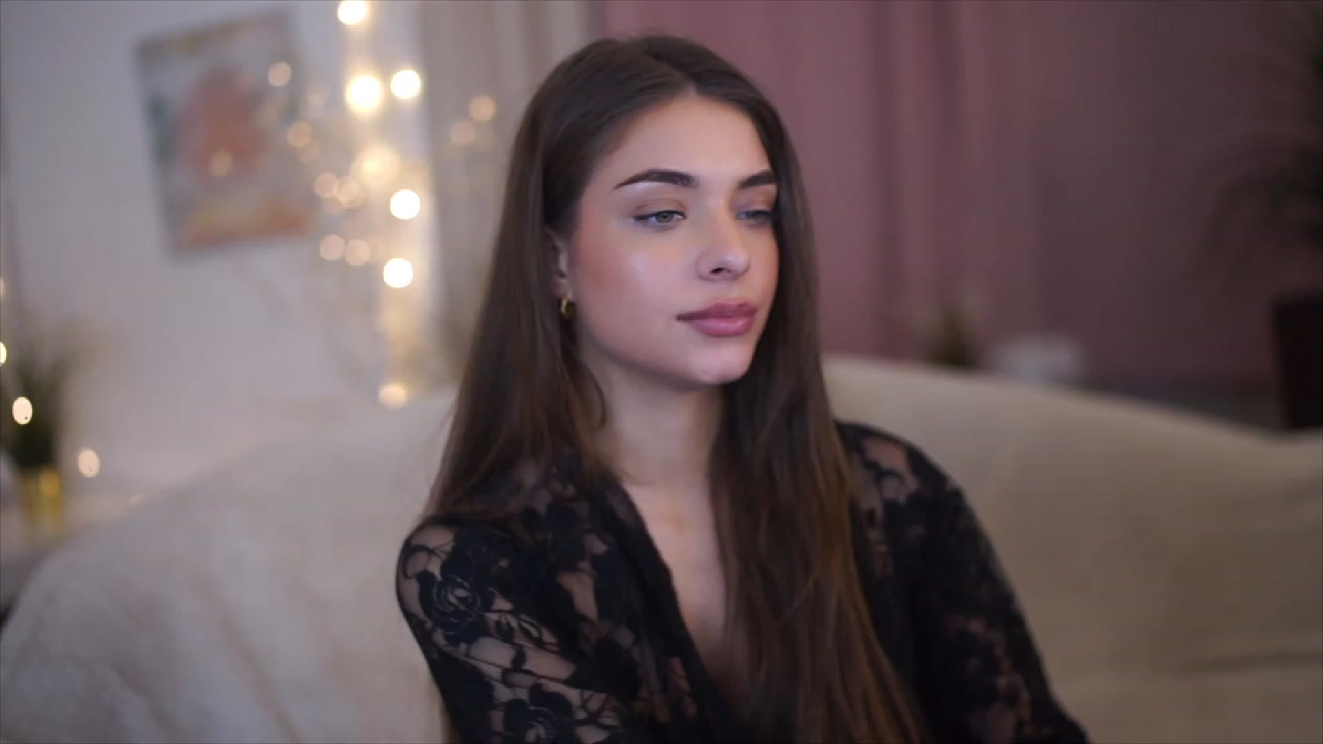 Gallery image thumbnail from Harmonywonder's myfreecams stream on, 02/17/2023, 17:07 image 20 of 20