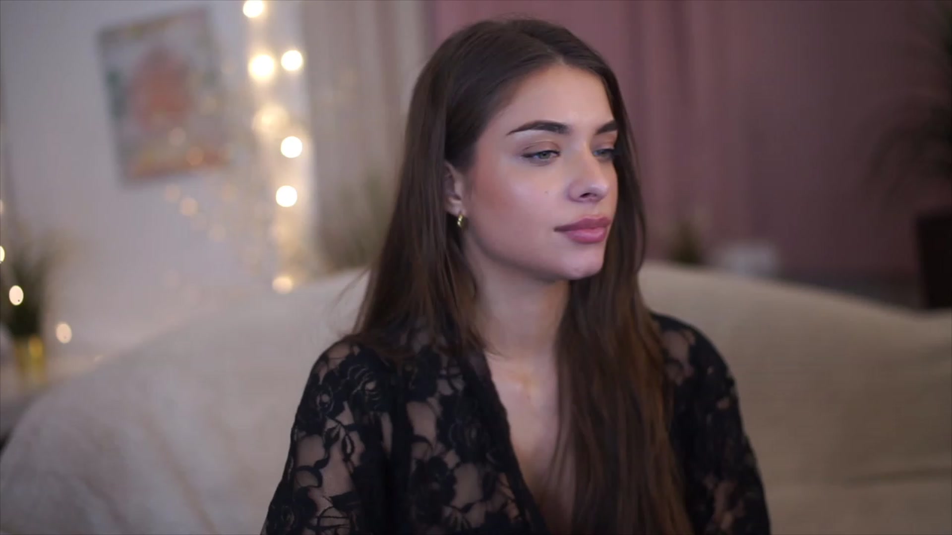 Gallery image thumbnail from Harmonywonder's myfreecams stream on, 02/17/2023, 17:07 image 18 of 20