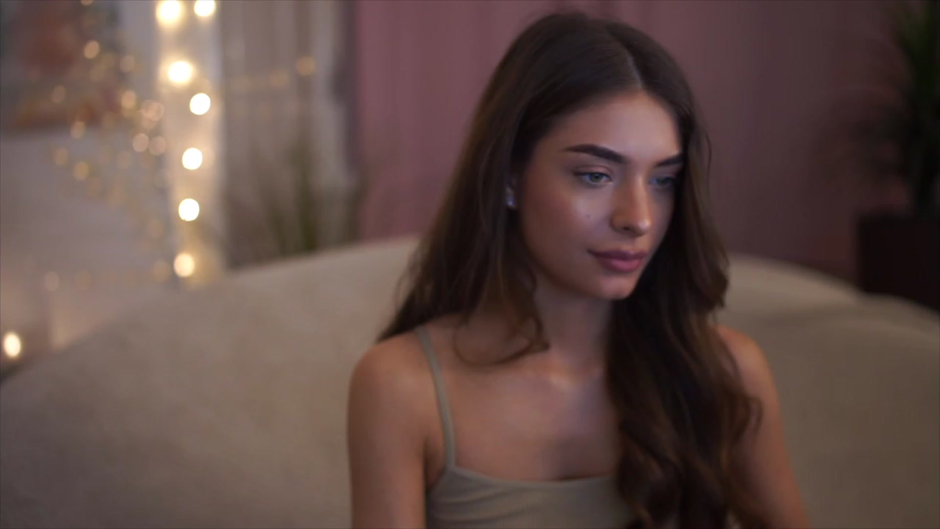 Gallery image thumbnail from Harmonywonder's myfreecams stream on, 02/22/2023, 16:52 image 19 of 20
