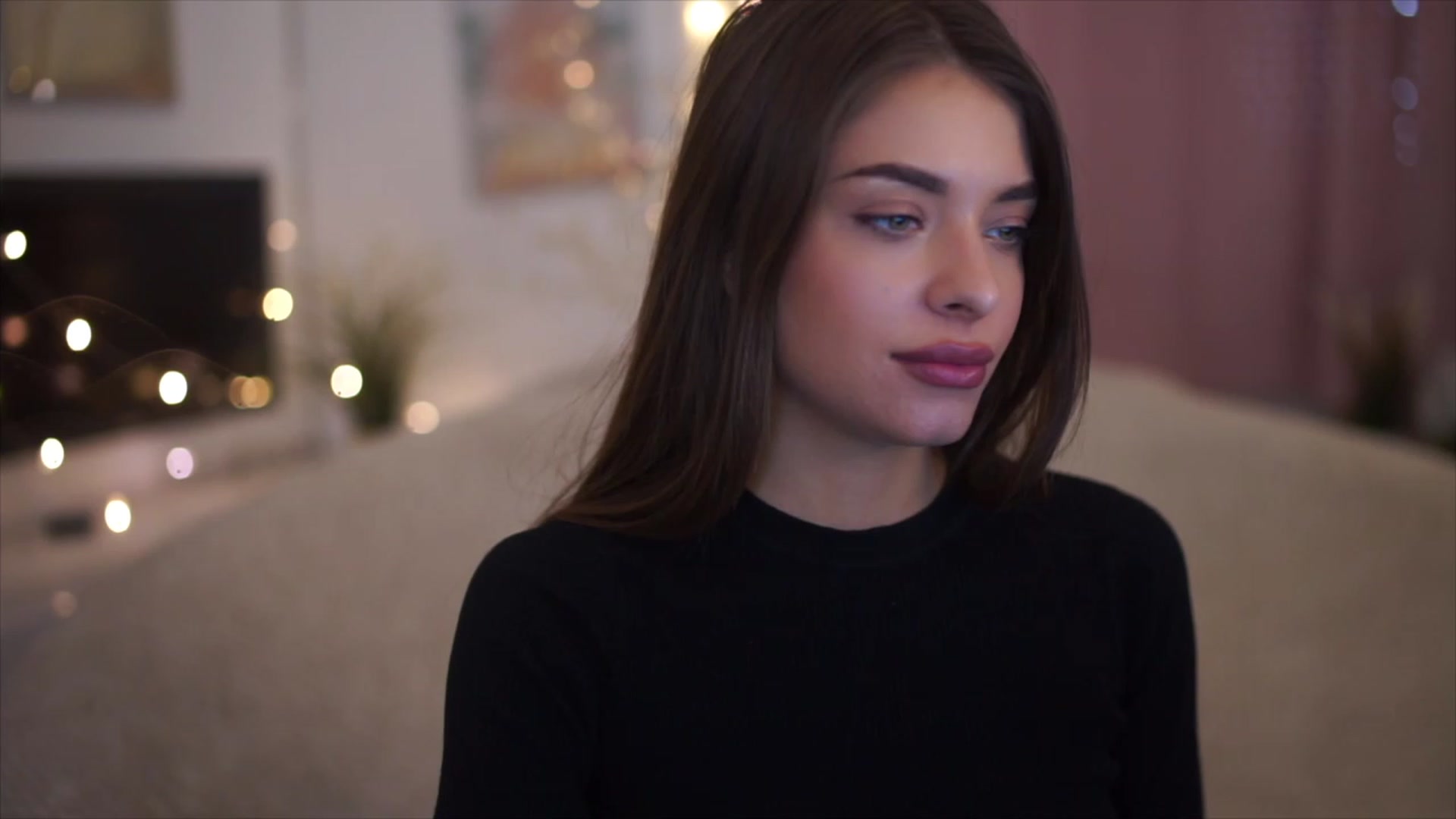 Gallery image thumbnail from Harmonywonder's myfreecams stream on, 02/24/2023, 14:14 image 13 of 20