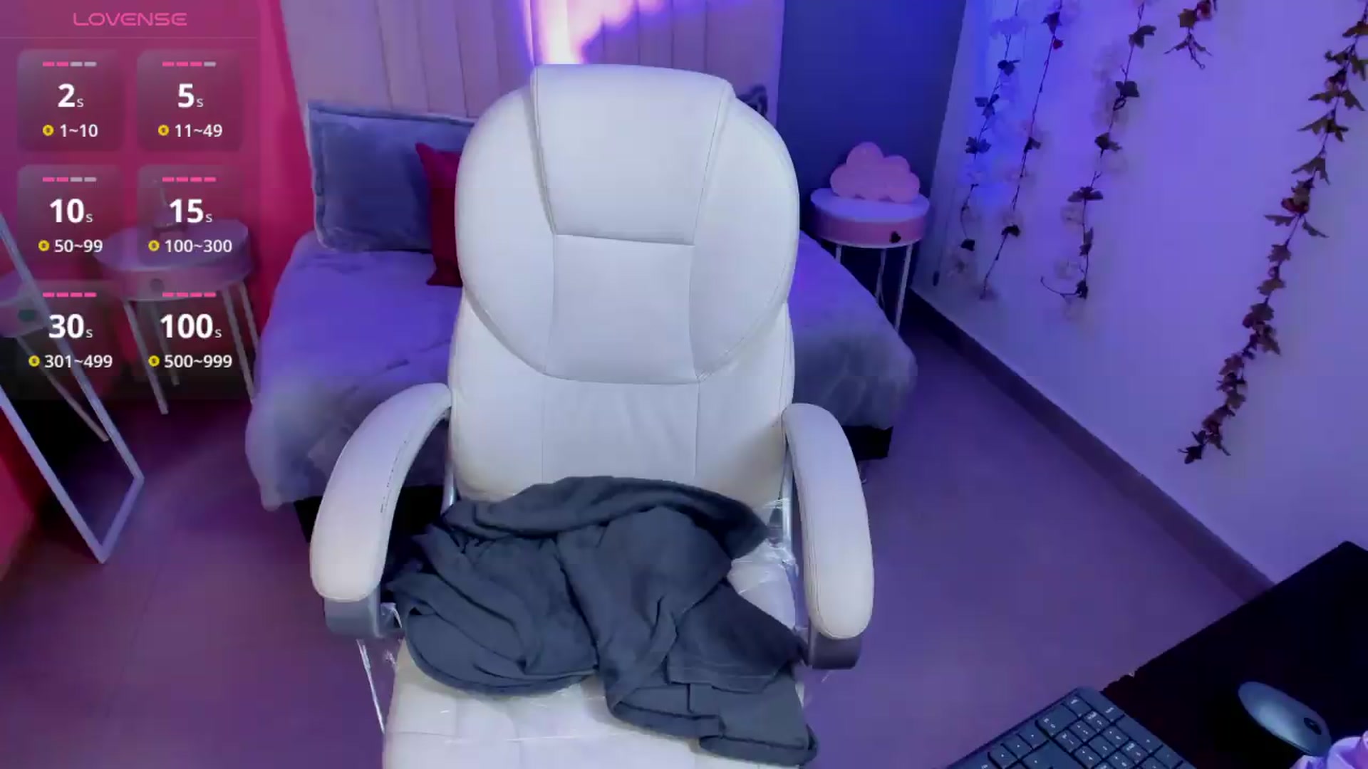 Gallery image thumbnail from Harper_woods's myfreecams stream on, 07/03/2026, 17:38 image 18 of 20