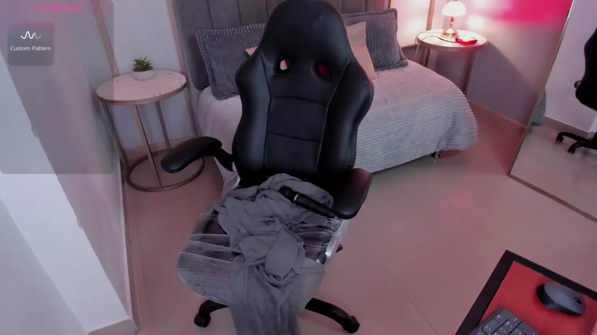 Gallery image thumbnail from Harper_woods's myfreecams stream on, 08/18/2026, 23:23 image 3 of 20