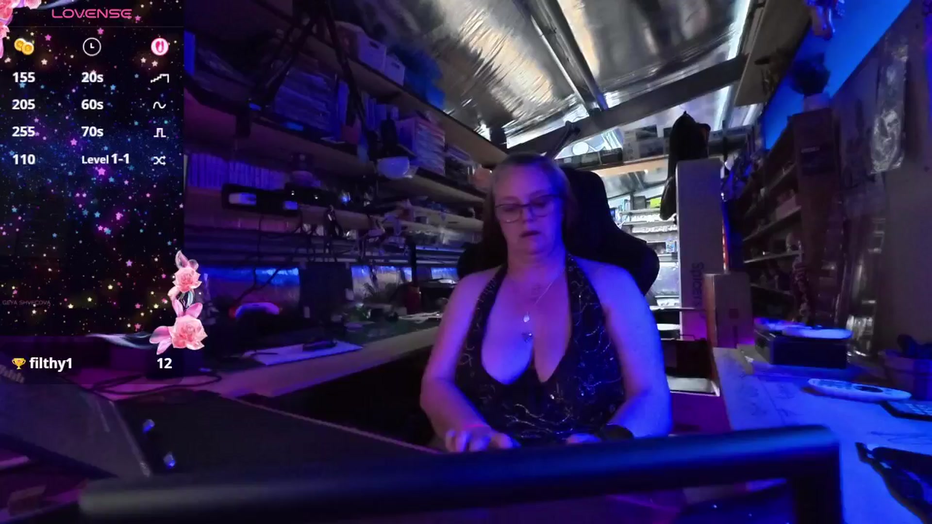 Gallery image thumbnail from Harriett55's myfreecams stream on, 12/22/2025, 11:30 image 9 of 20