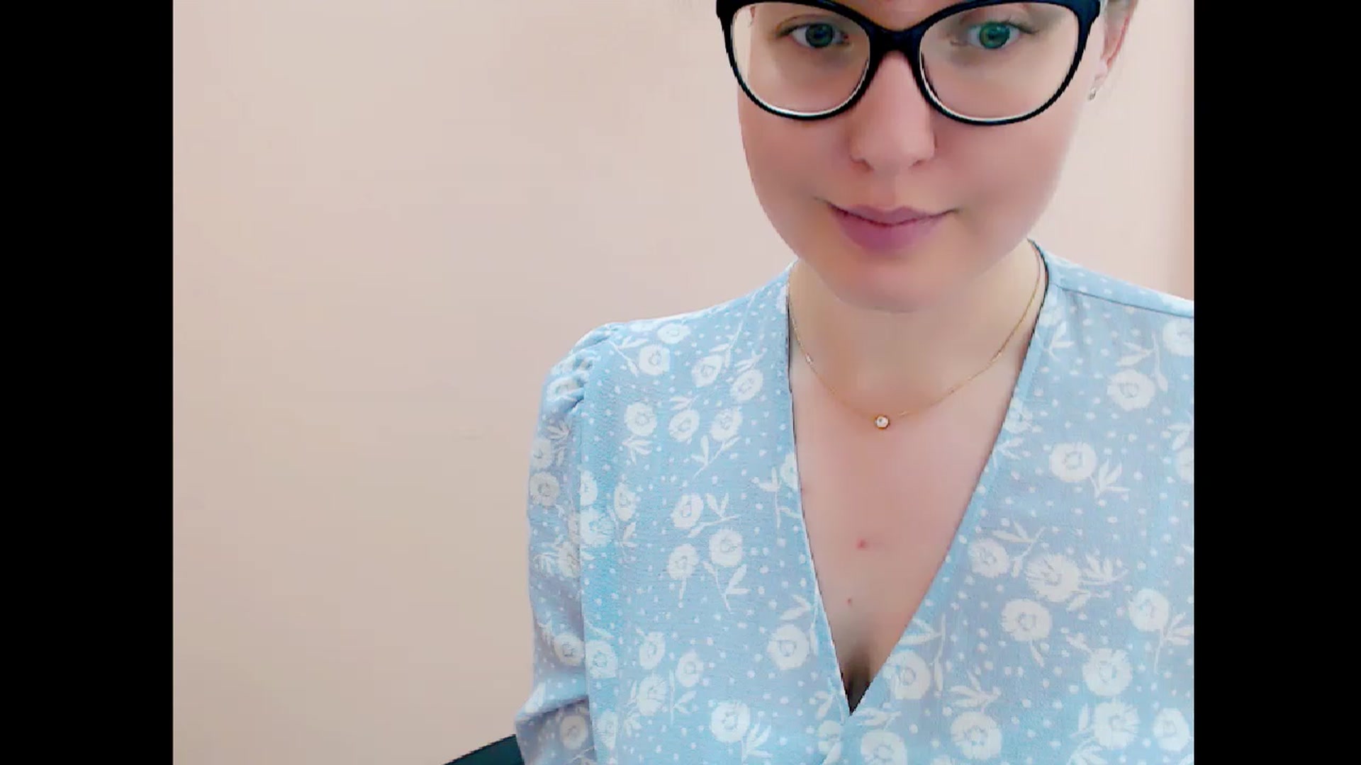 Gallery image thumbnail from HartFoxx's myfreecams stream on, 07/13/2023, 16:58 image 7 of 20