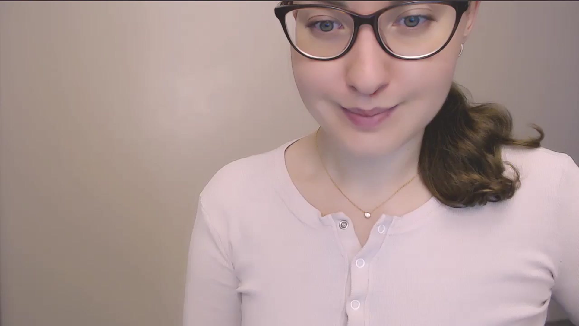 Gallery image thumbnail from HartFoxx's myfreecams stream on, 04/26/2026, 15:45 image 10 of 20
