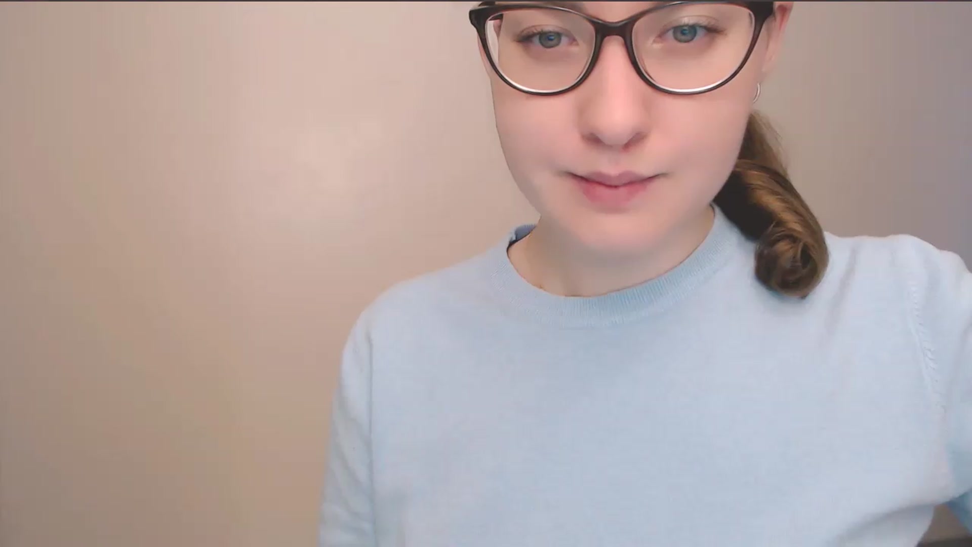 Gallery image thumbnail from HartFoxx's myfreecams stream on, 05/02/2026, 16:17 image 12 of 20