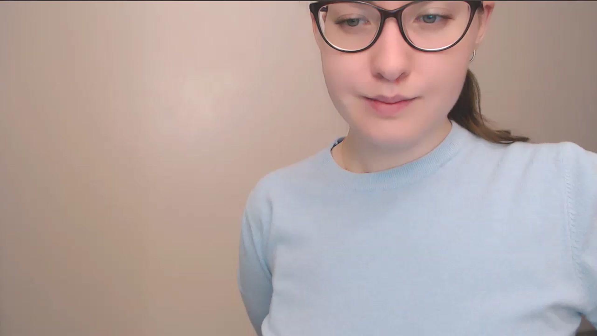 Gallery image thumbnail from HartFoxx's myfreecams stream on, 05/02/2026, 17:42 image 7 of 20
