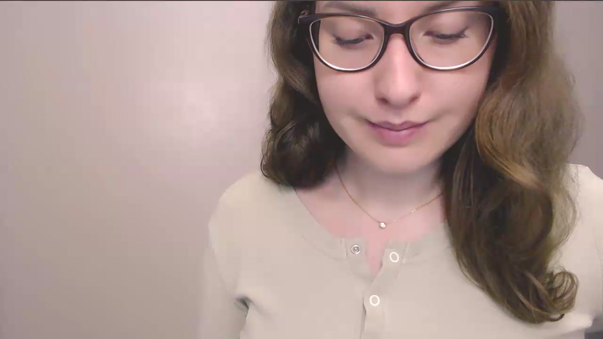 Gallery image thumbnail from HartFoxx's myfreecams stream on, 05/17/2026, 23:40 image 17 of 20