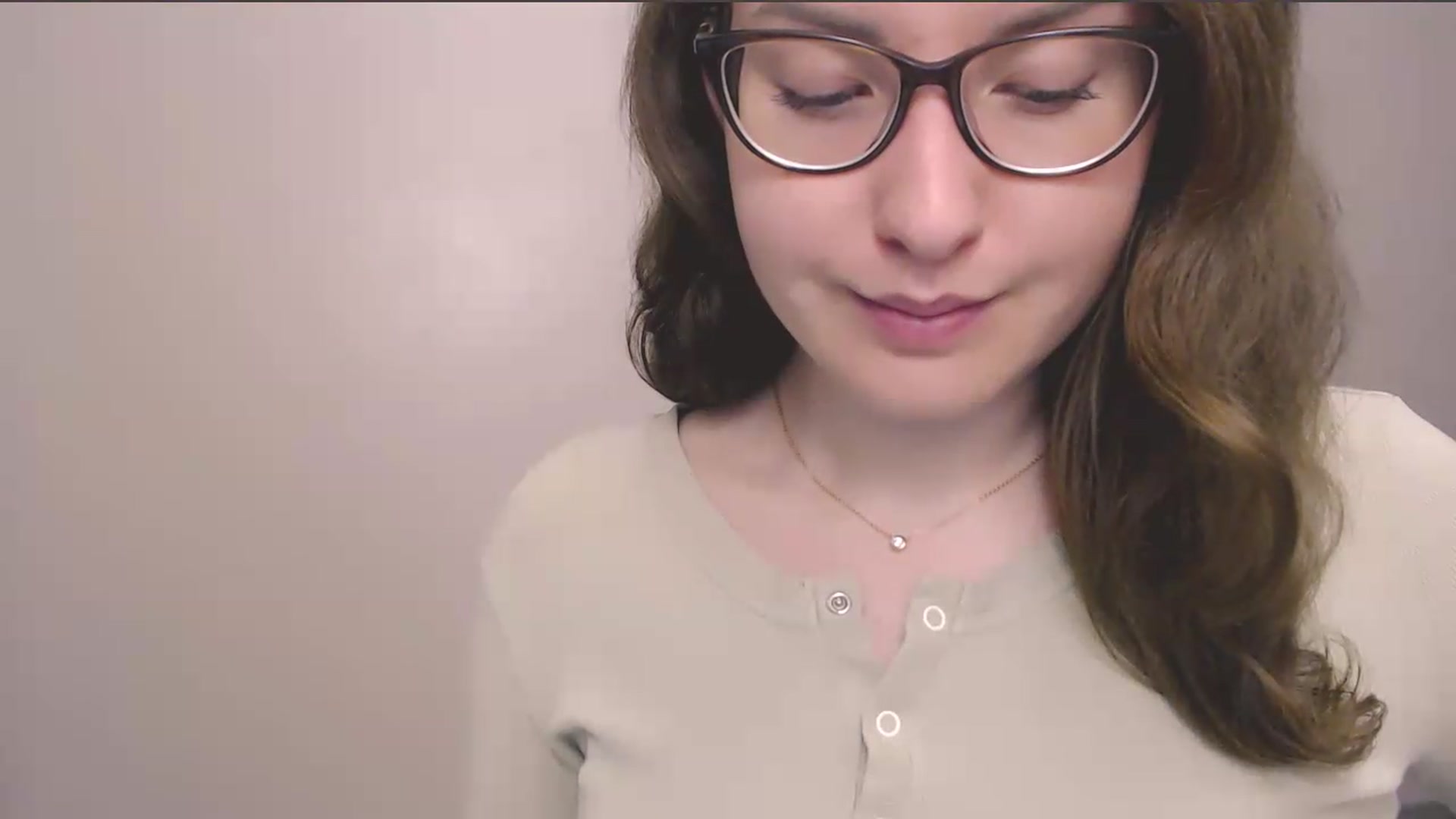 Gallery image thumbnail from HartFoxx's myfreecams stream on, 05/17/2026, 23:40 image 9 of 20