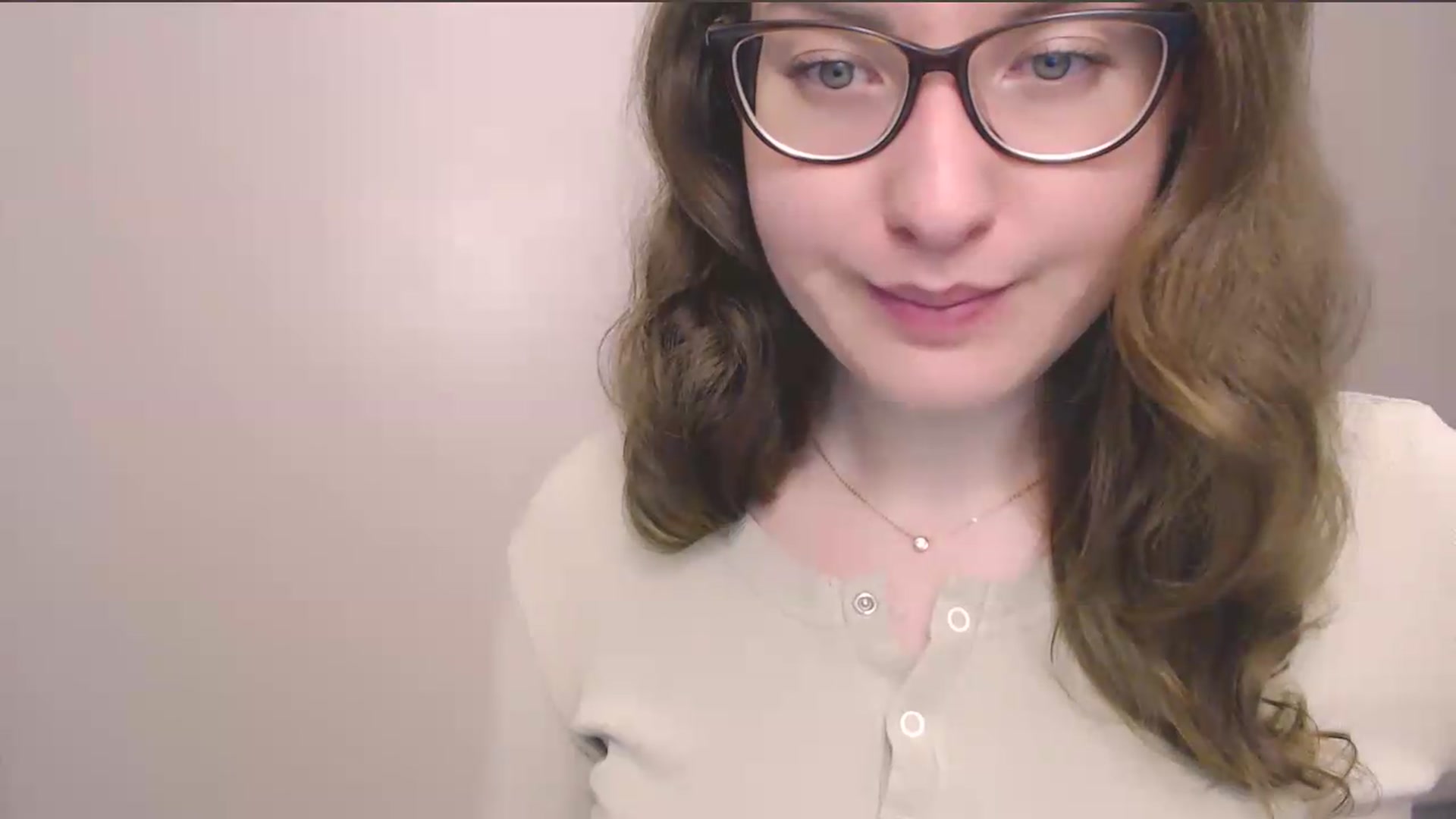Gallery image thumbnail from HartFoxx's myfreecams stream on, 05/17/2026, 23:40 image 4 of 20