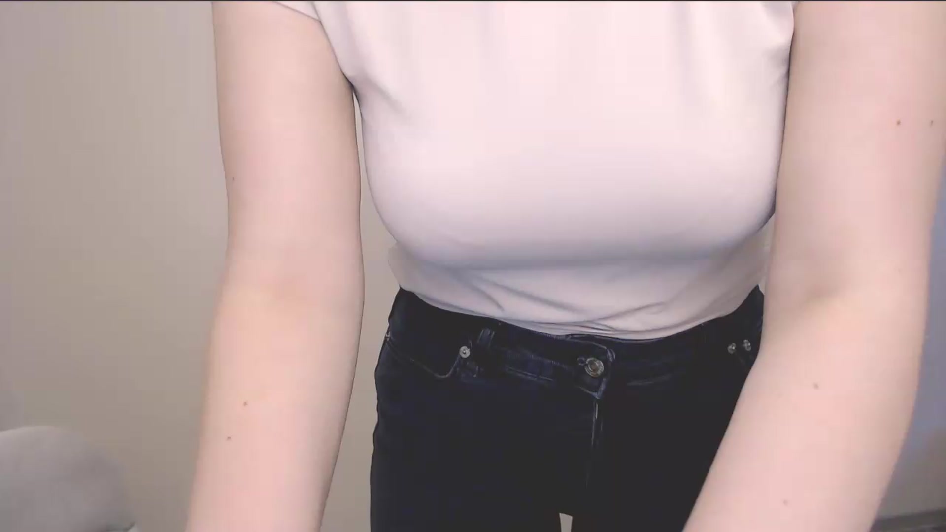 Gallery image thumbnail from HartFoxx's myfreecams stream on, 06/19/2026, 16:17 image 19 of 20