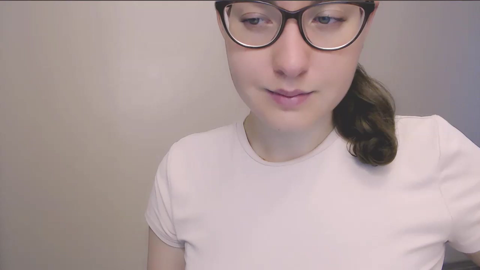 Gallery image thumbnail from HartFoxx's myfreecams stream on, 06/19/2026, 16:17 image 17 of 20