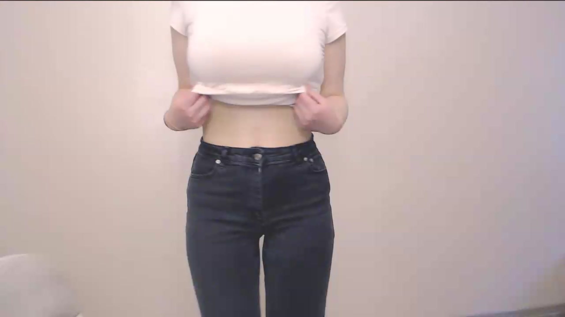 Gallery image thumbnail from HartFoxx's myfreecams stream on, 06/19/2026, 16:17 image 20 of 20