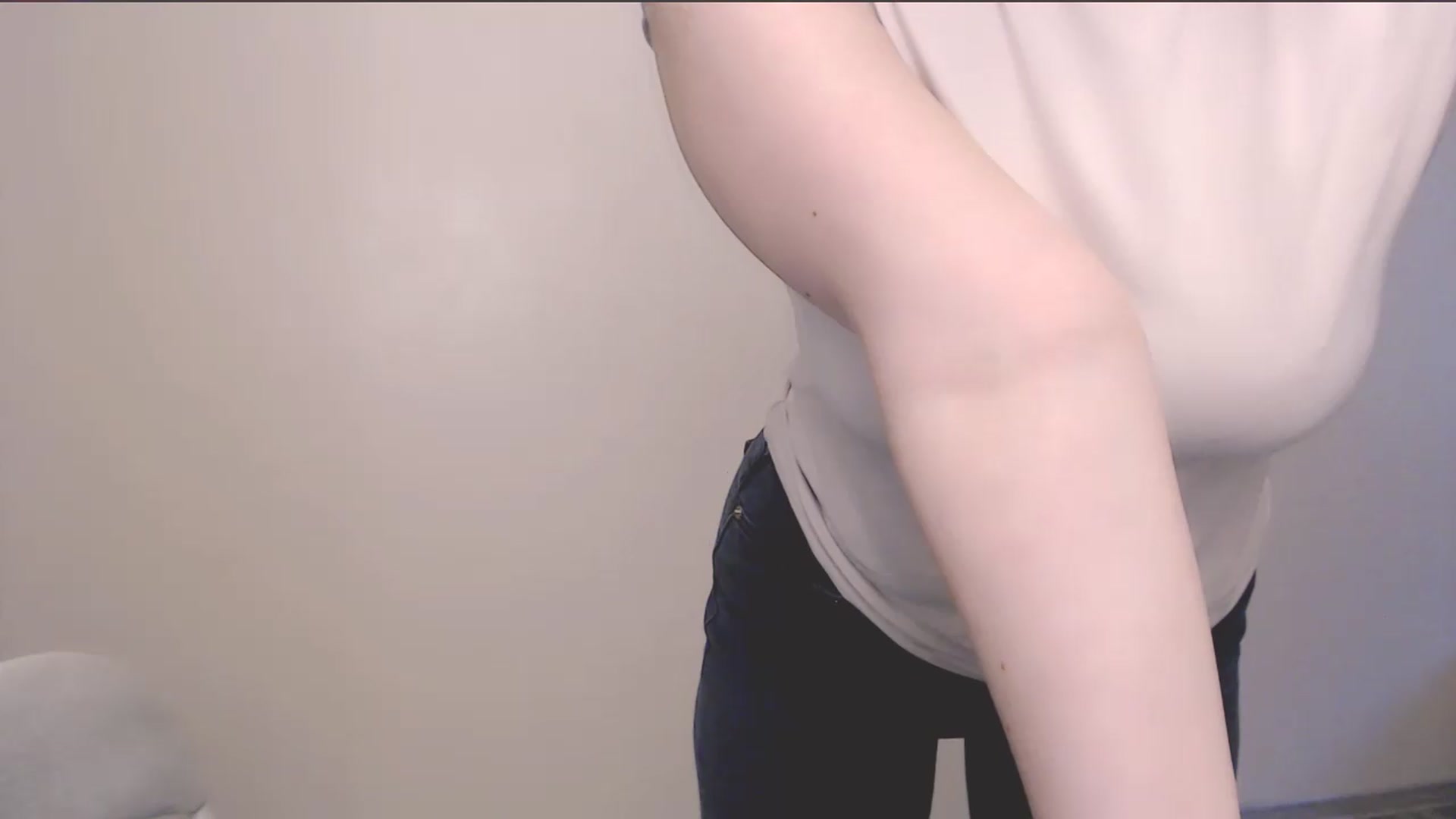Gallery image thumbnail from HartFoxx's myfreecams stream on, 06/19/2026, 16:17 image 18 of 20