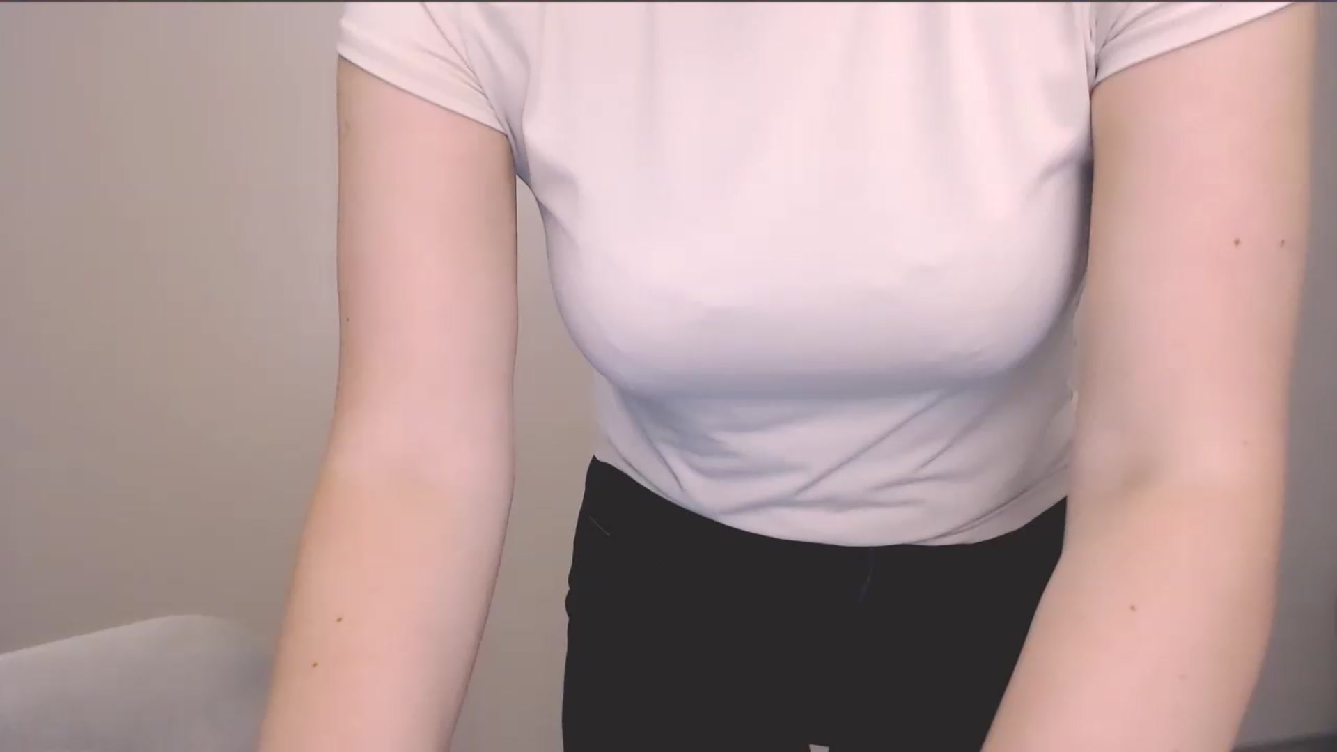 Gallery image thumbnail from HartFoxx's myfreecams stream on, 07/07/2026, 23:20 image 15 of 20