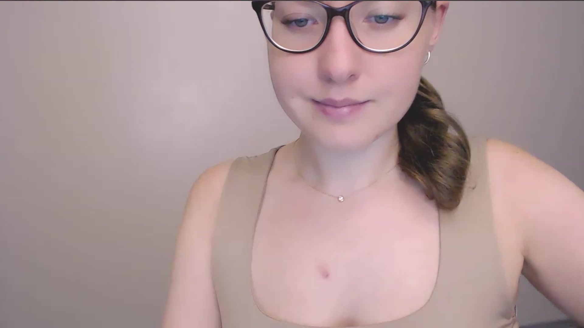 Gallery image thumbnail from HartFoxx's myfreecams stream on, 07/11/2026, 23:32 image 14 of 20