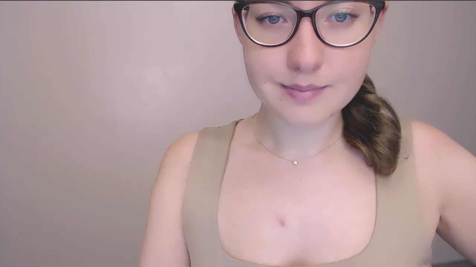 Gallery image thumbnail from HartFoxx's myfreecams stream on, 07/11/2026, 23:32 image 16 of 20
