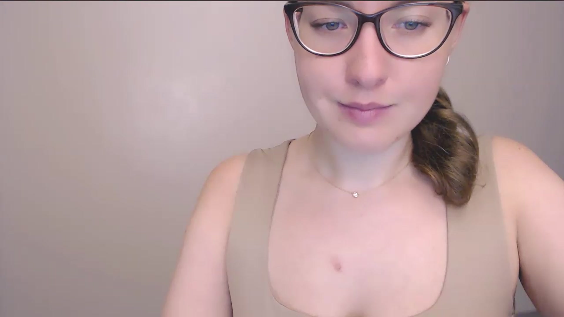 Gallery image thumbnail from HartFoxx's myfreecams stream on, 07/12/2026, 24:00 image 7 of 20