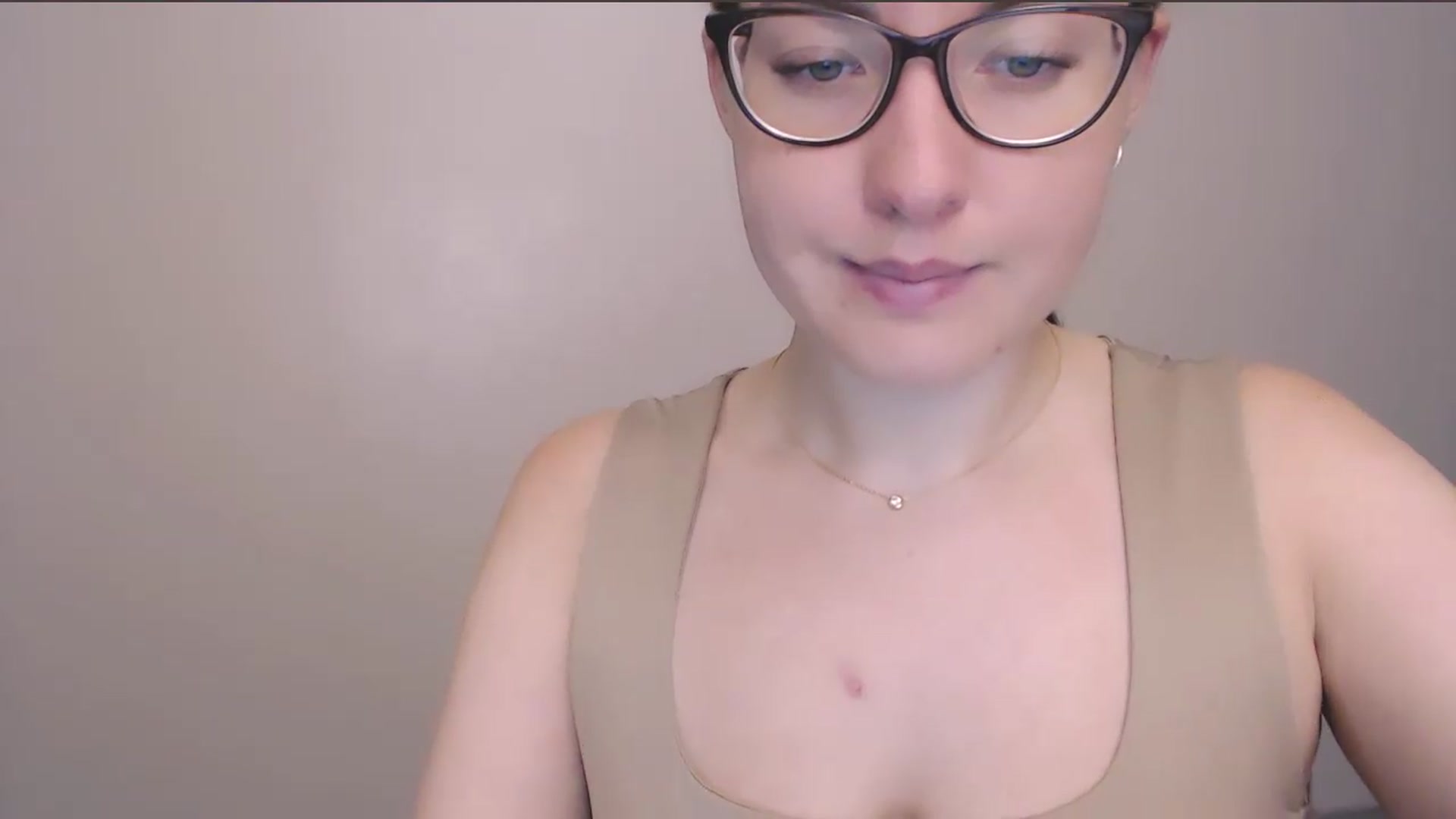 Gallery image thumbnail from HartFoxx's myfreecams stream on, 07/12/2026, 24:00 image 16 of 20