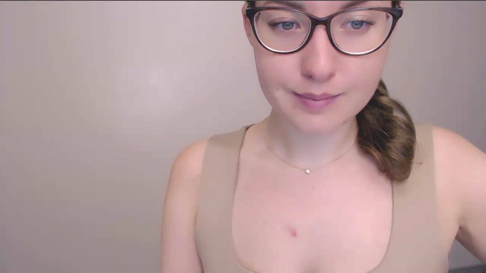 Gallery image thumbnail from HartFoxx's myfreecams stream on, 07/12/2026, 24:00 image 6 of 20