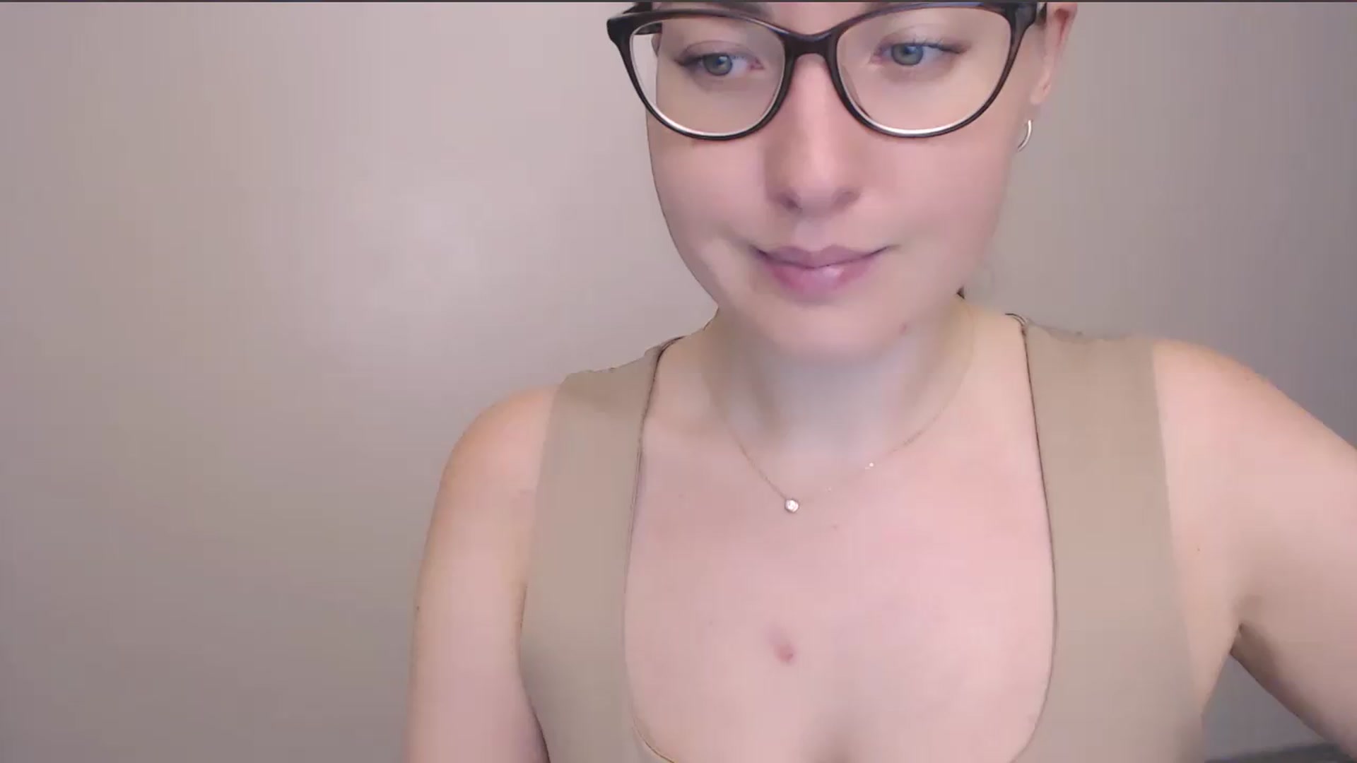 Gallery image thumbnail from HartFoxx's myfreecams stream on, 07/12/2026, 24:38 image 13 of 20