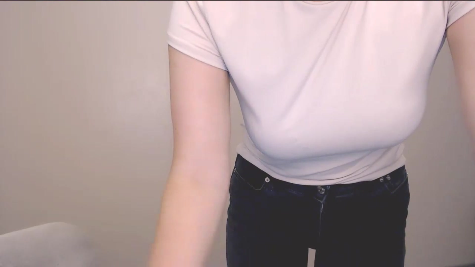 Gallery image thumbnail from HartFoxx's myfreecams stream on, 07/14/2026, 01:27 image 13 of 20