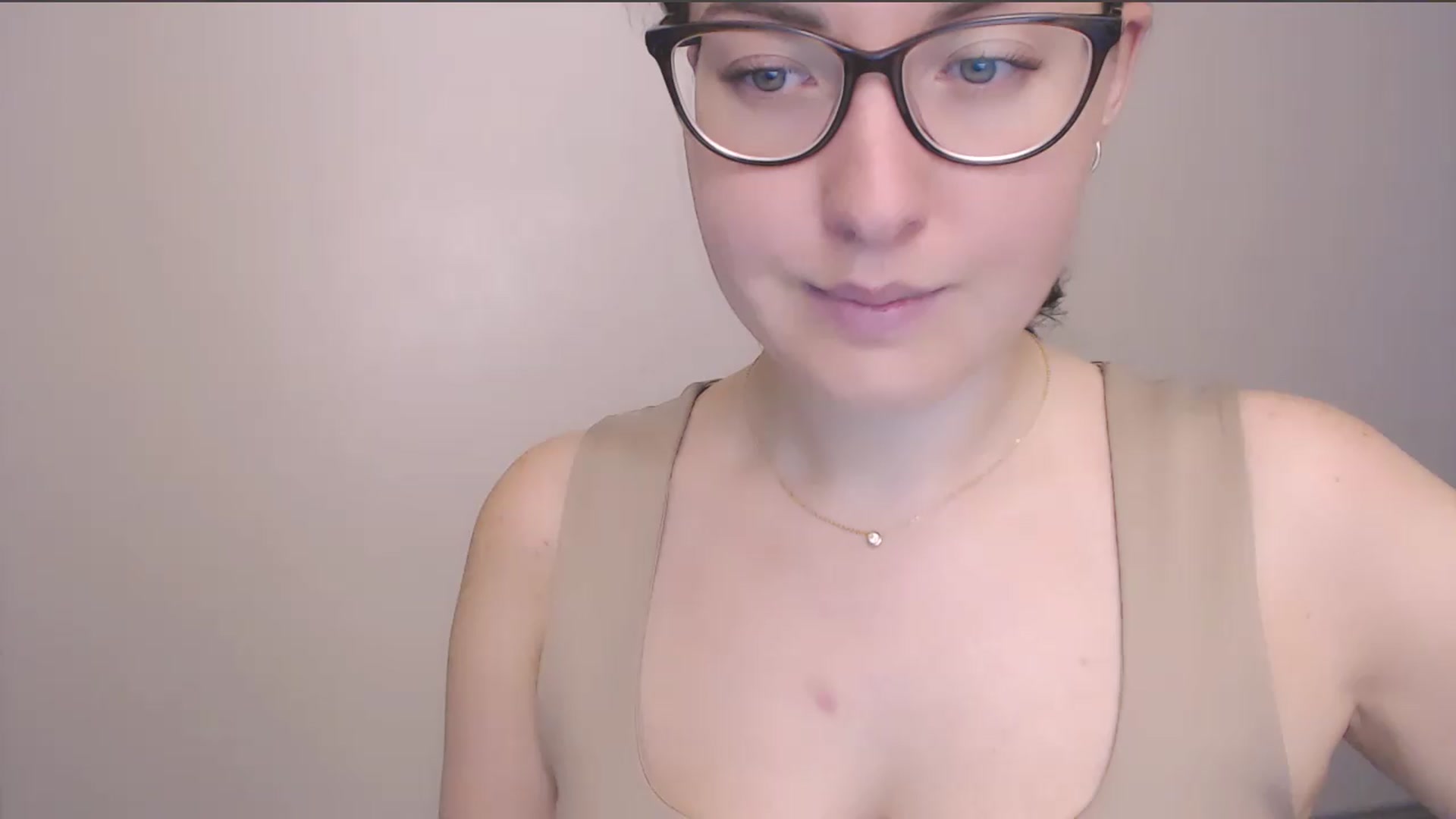 Gallery image thumbnail from HartFoxx's myfreecams stream on, 07/15/2026, 17:55 image 13 of 20