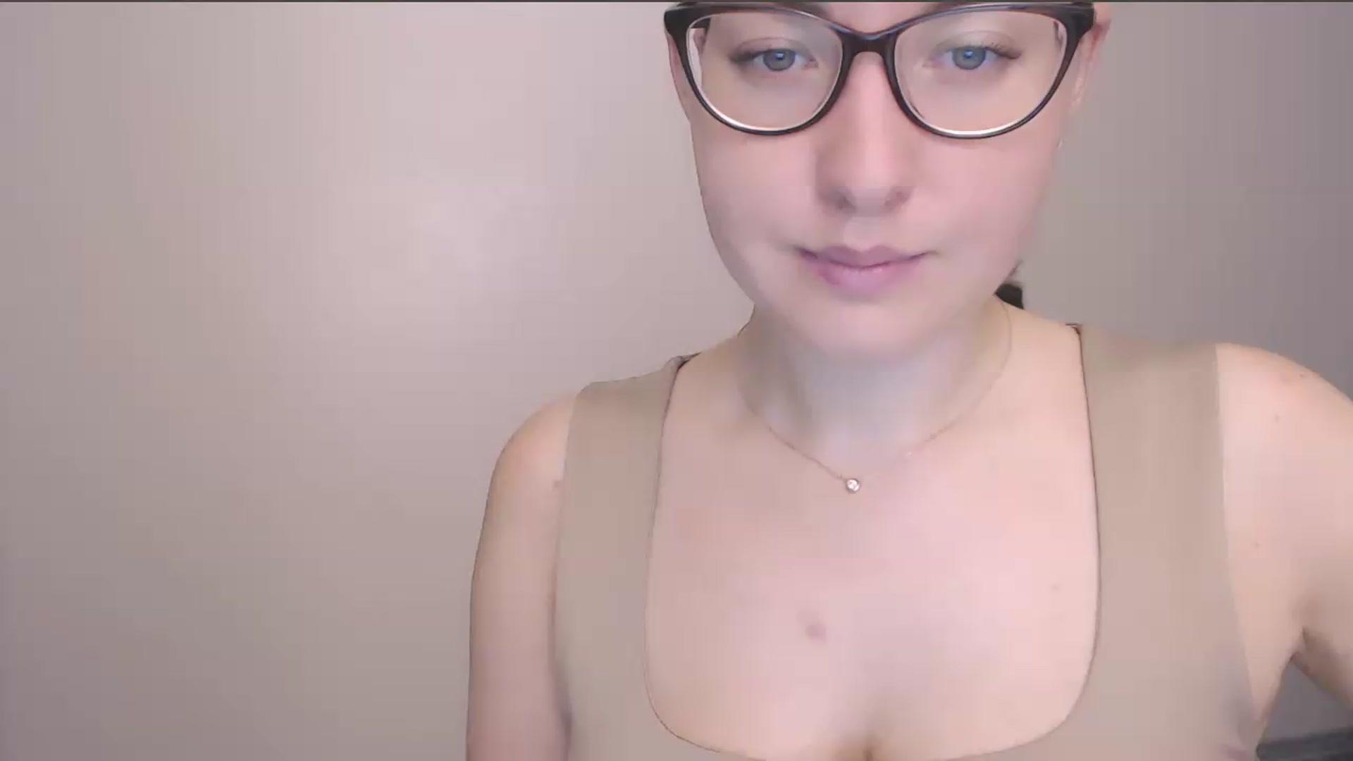 Gallery image thumbnail from HartFoxx's myfreecams stream on, 07/15/2026, 23:46 image 1 of 20