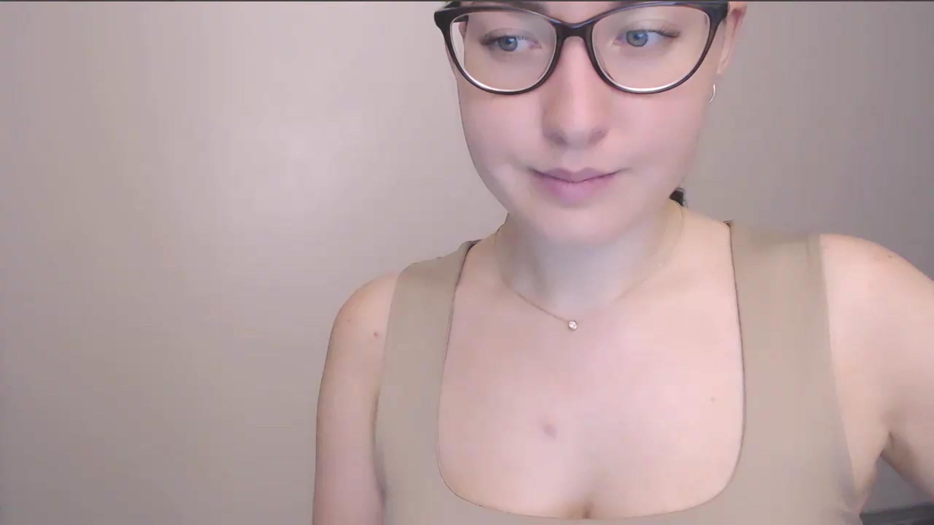 Gallery image thumbnail from HartFoxx's myfreecams stream on, 07/15/2026, 23:46 image 12 of 20