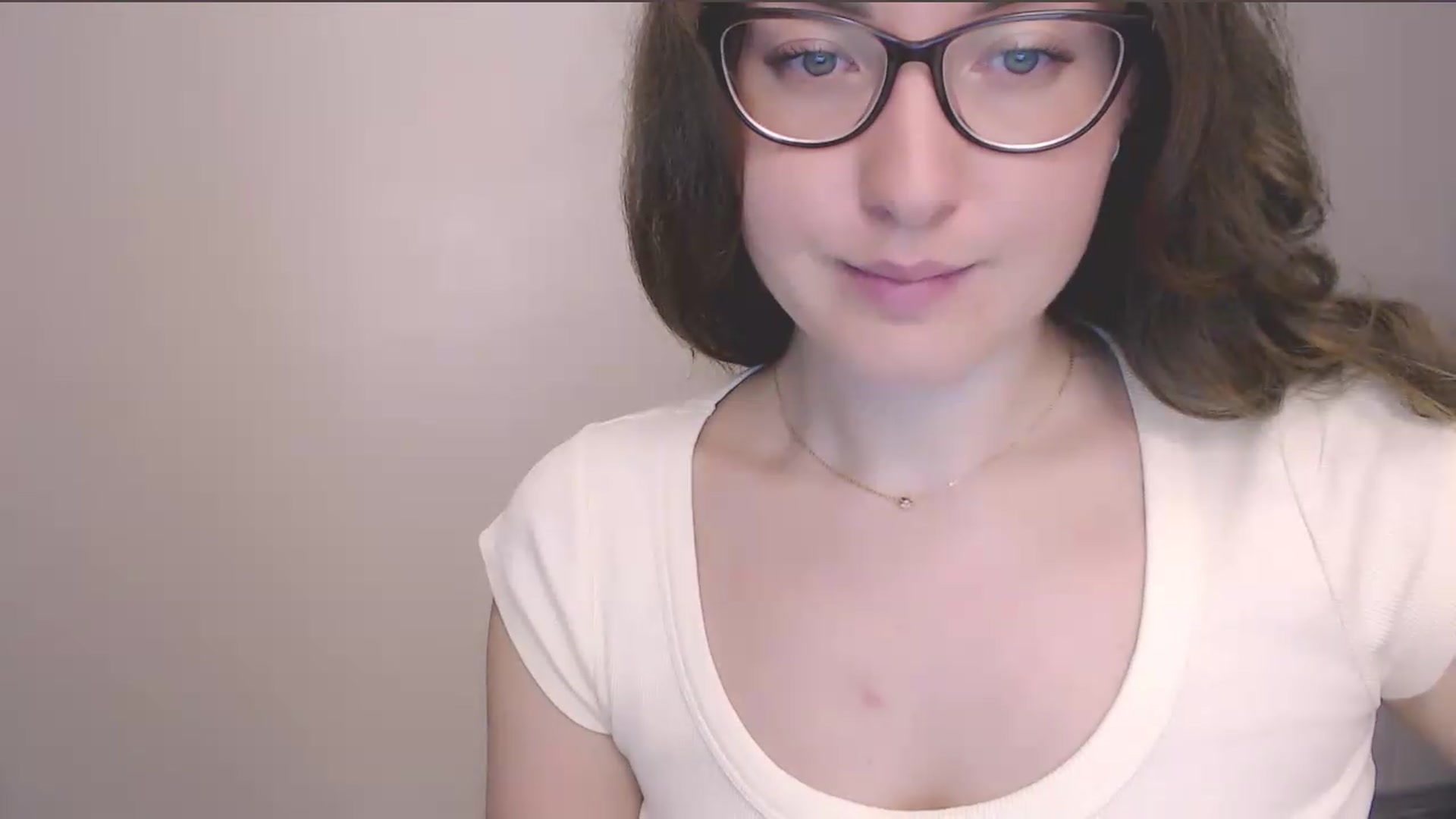Gallery image thumbnail from HartFoxx's myfreecams stream on, 07/17/2026, 02:01 image 18 of 20