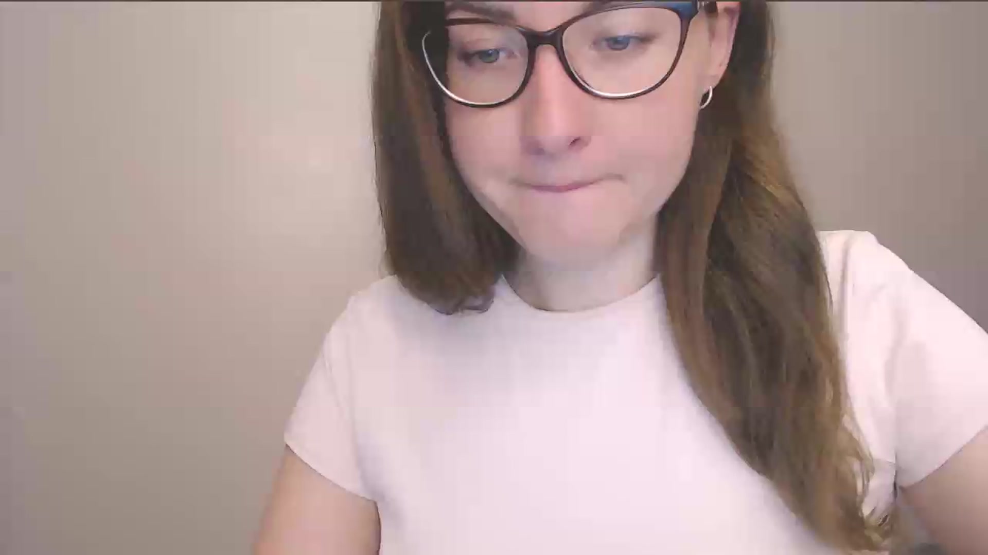 Gallery image thumbnail from HartFoxx's myfreecams stream on, 07/22/2026, 23:52 image 1 of 20