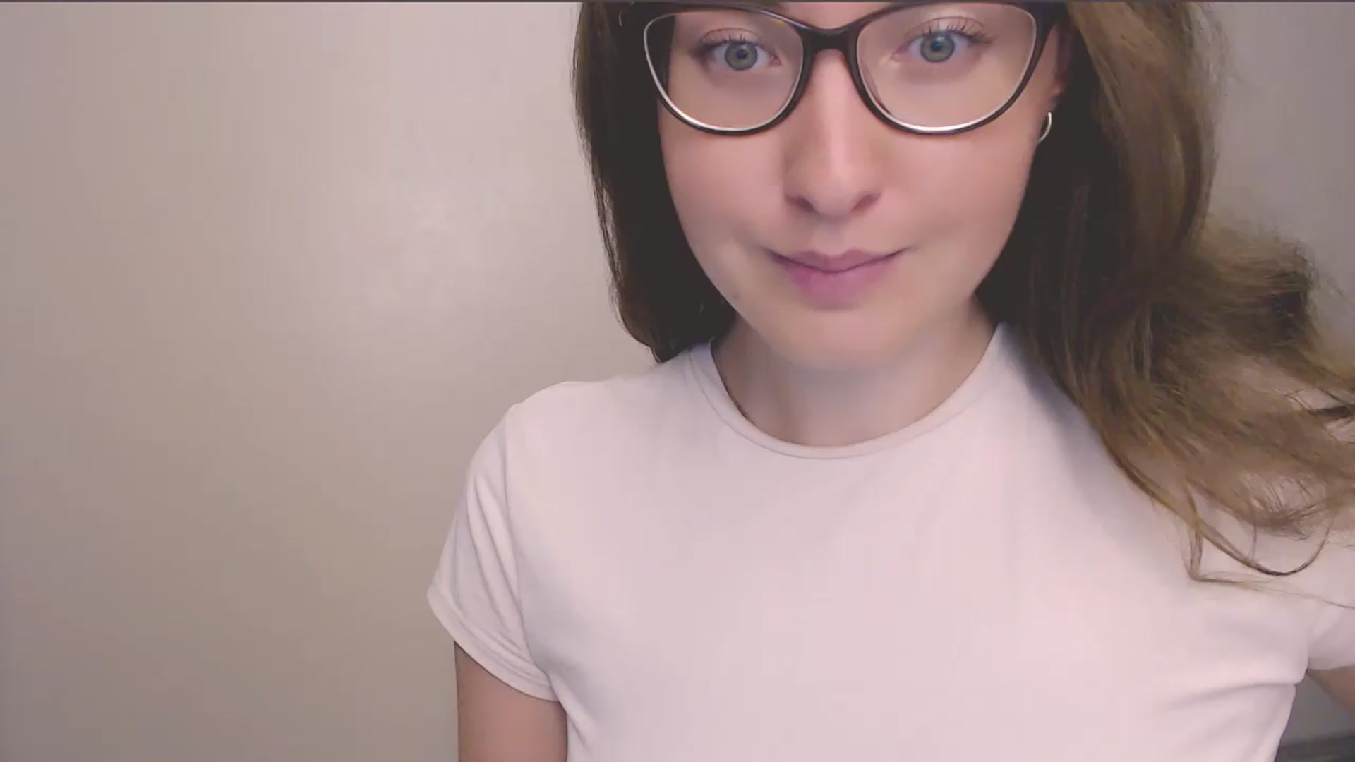 Gallery image thumbnail from HartFoxx's myfreecams stream on, 07/23/2026, 02:14 image 12 of 20