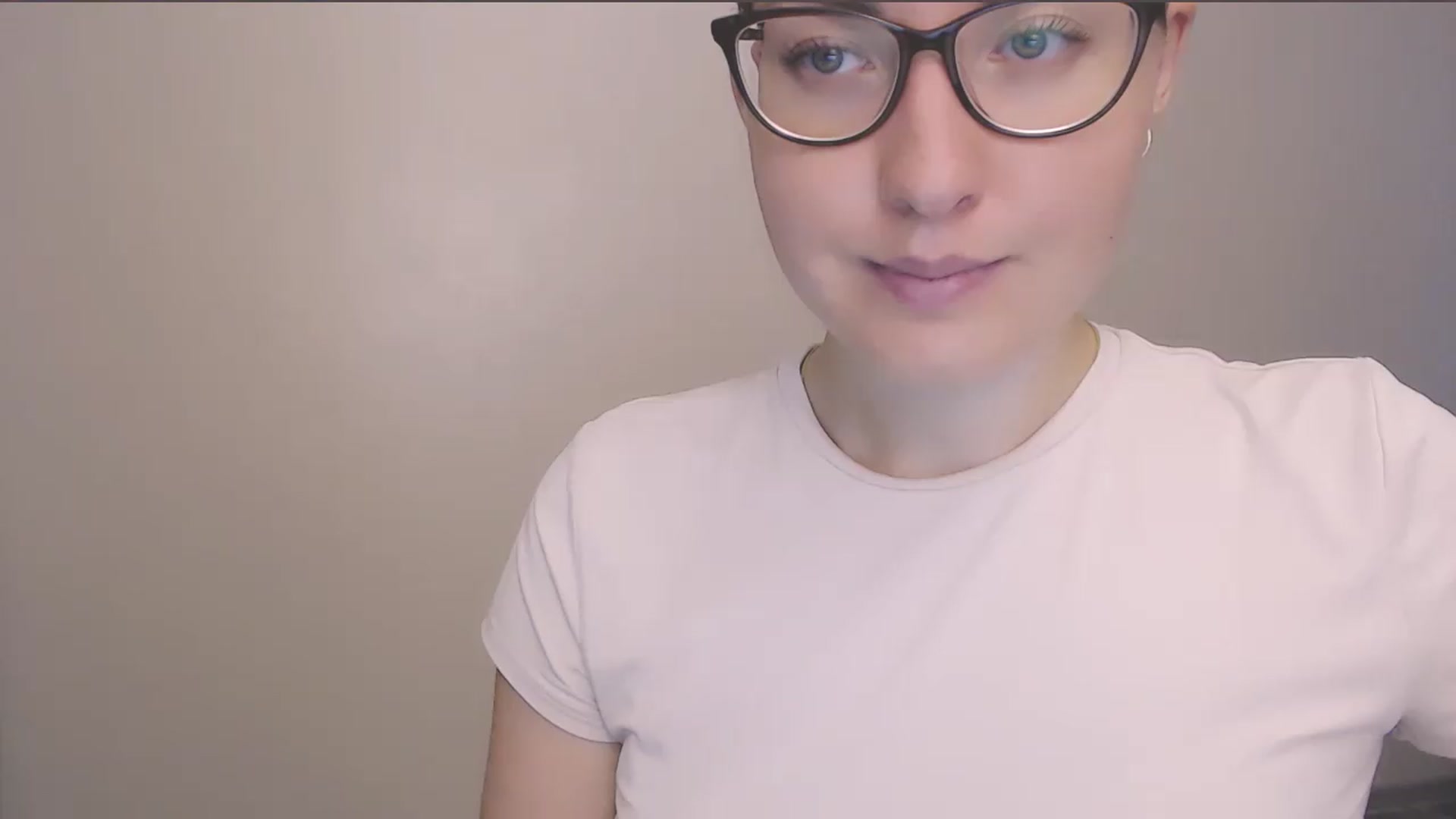 Gallery image thumbnail from HartFoxx's myfreecams stream on, 07/28/2026, 03:21 image 17 of 20