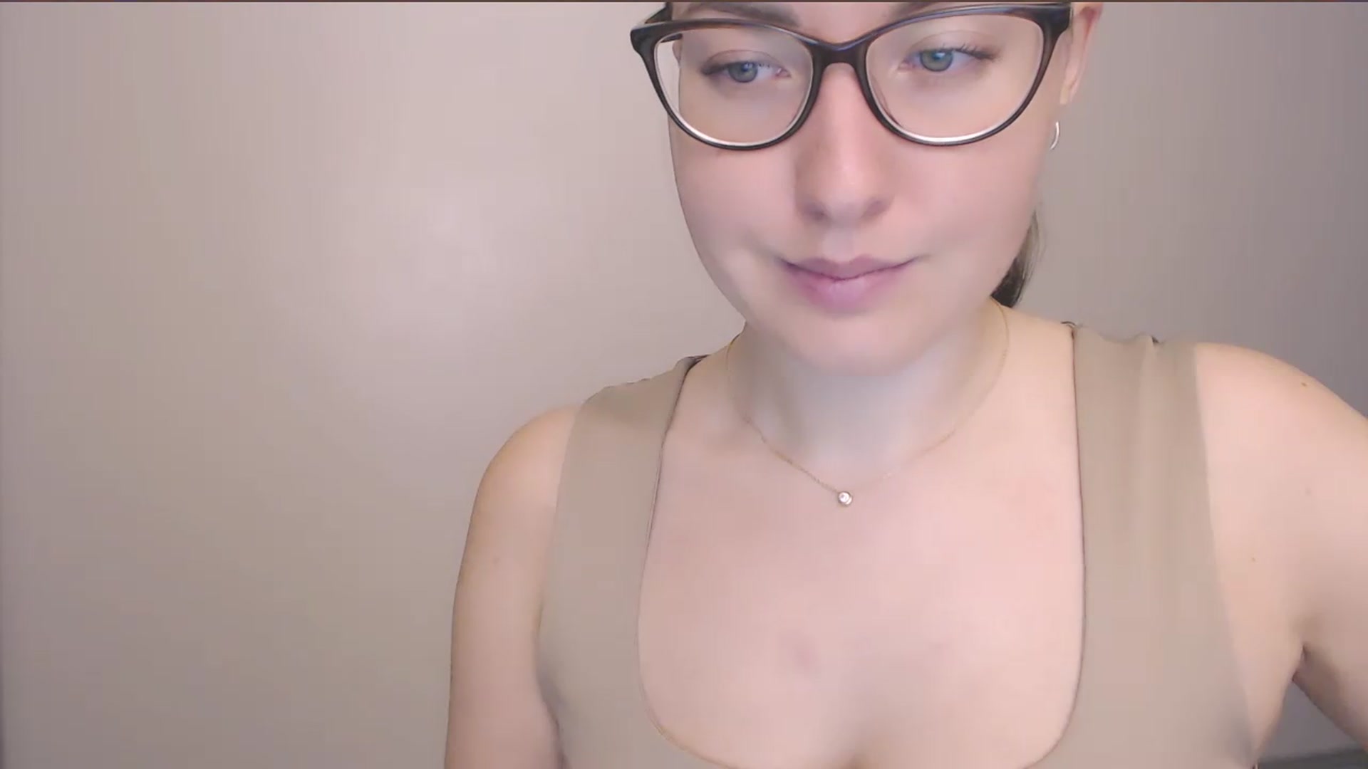 Gallery image thumbnail from HartFoxx's myfreecams stream on, 07/31/2026, 02:09 image 10 of 20