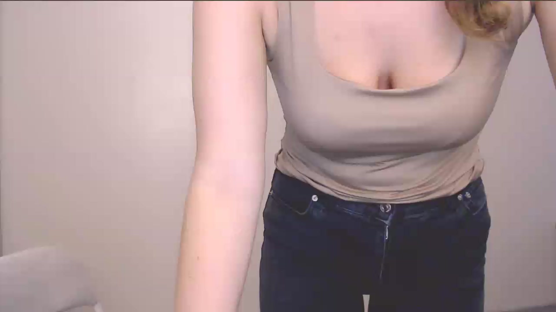 Gallery image thumbnail from HartFoxx's myfreecams stream on, 08/04/2026, 03:02 image 19 of 20