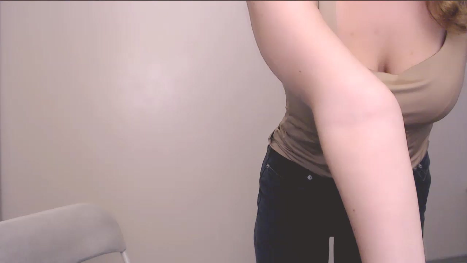Gallery image thumbnail from HartFoxx's myfreecams stream on, 08/04/2026, 03:02 image 14 of 20