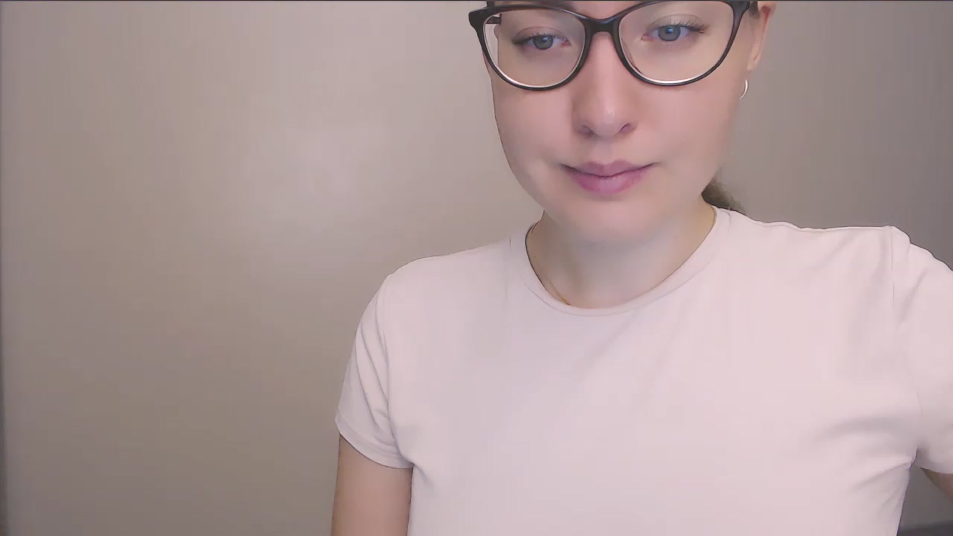 Gallery image thumbnail from HartFoxx's myfreecams stream on, 08/05/2026, 01:17 image 18 of 20