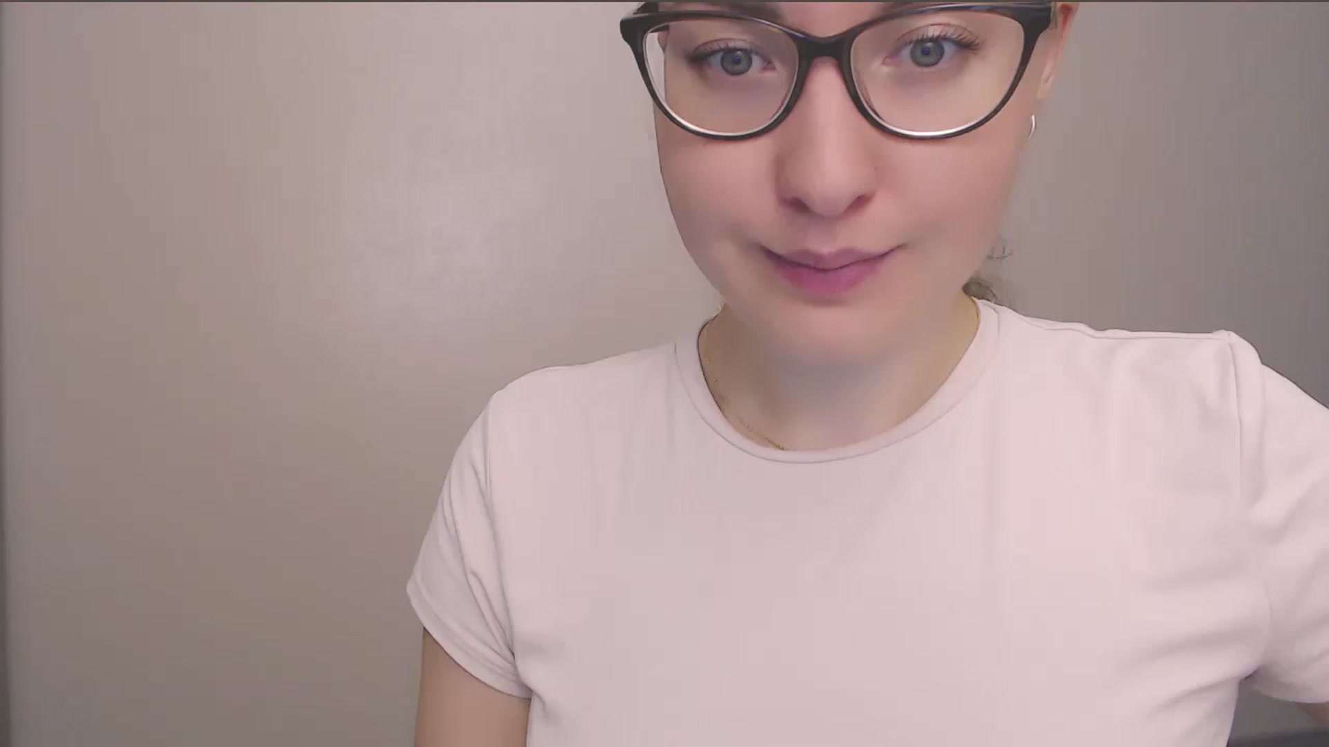 Gallery image thumbnail from HartFoxx's myfreecams stream on, 08/05/2026, 02:17 image 18 of 20